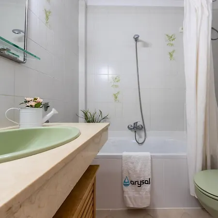 Apartment Novelty I Arysal 1